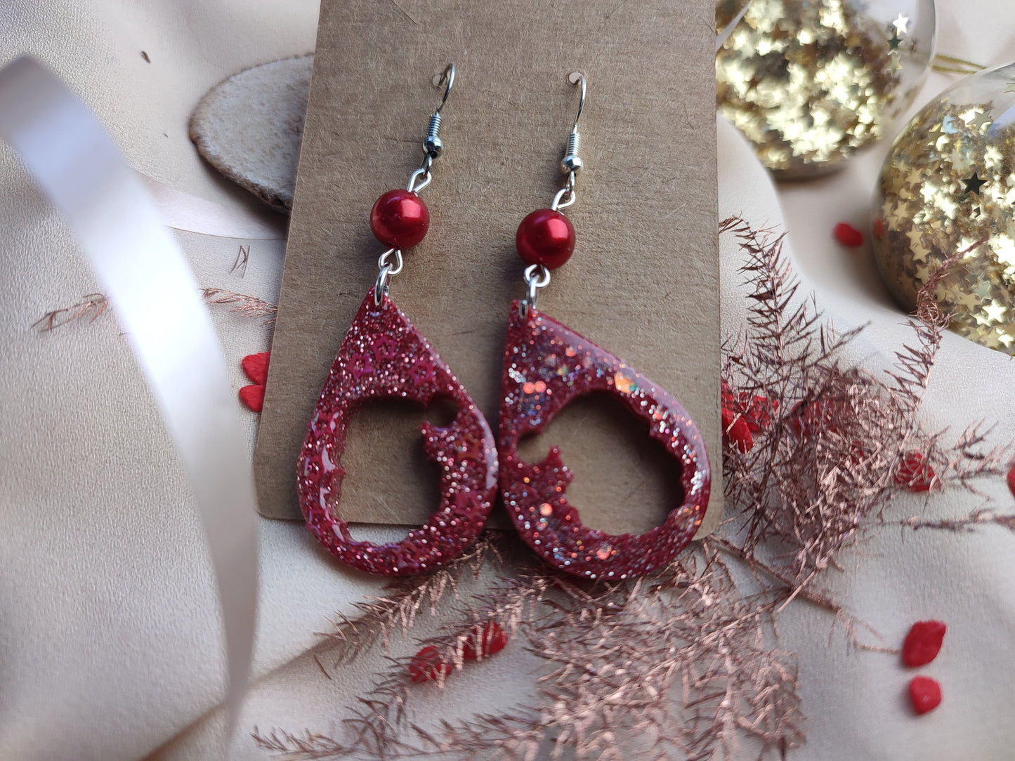 Boucles d'oreille père noël rouge